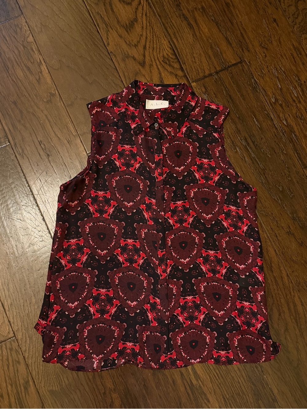 A.L.C. ALC Silk Button Down Blouse Top Sleeveless Abstract Maroon Red Size L